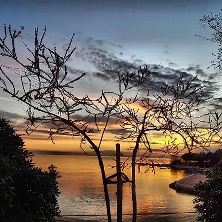 Apartmans Sun & Moon Замбратия