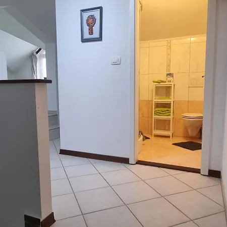 Apartmans Sun & Moon Замбратия